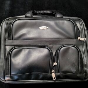 Samsonite Vintage Black Leather Briefcase Luggage Expandable